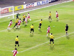 Incidencia del partido entre Peñarol y Tacuarembó disputado en el estadio “Atilio Paiva Olivera”