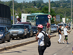 Vecinos de Barrio Bisio cortaron Ruta 5