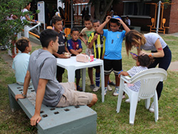 Nutrida actividad con los niños