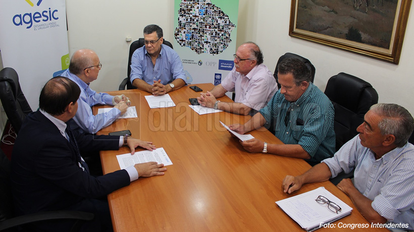 Sesión del Congreso de Intendentes